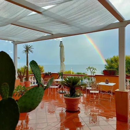 Appartamento Raggio Di Sole Le Castella (Calabria)
